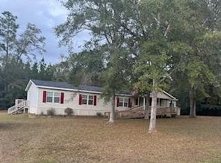 190 Blossom Ridge Dr, Columbia, AL 36319