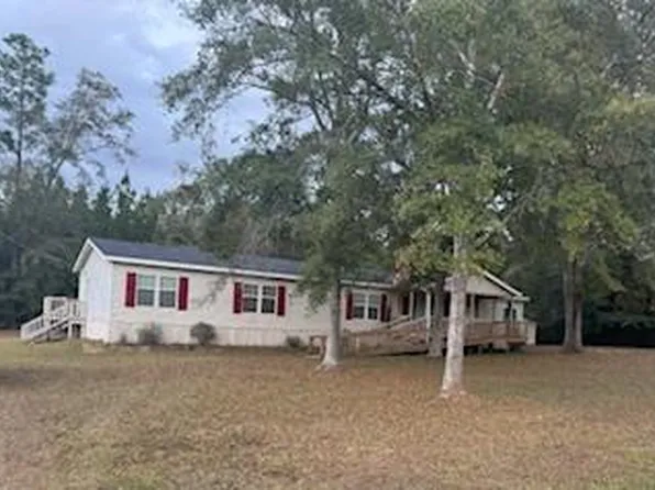190 Blossom Ridge Dr, Columbia, AL 36319
