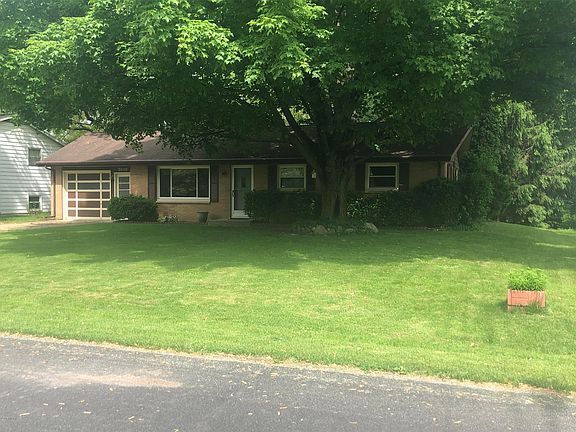 2nd image of 3010 Sunnycrest Dr
