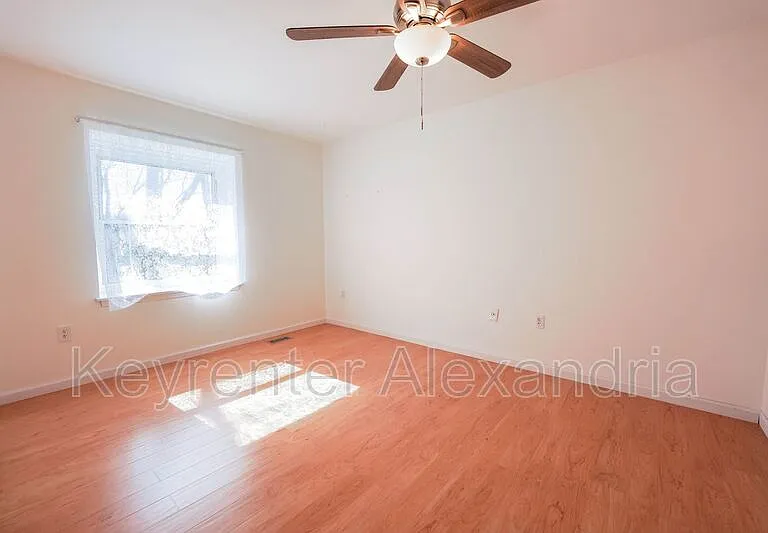 7123 Red Horse Tavern Ln — Photo 21