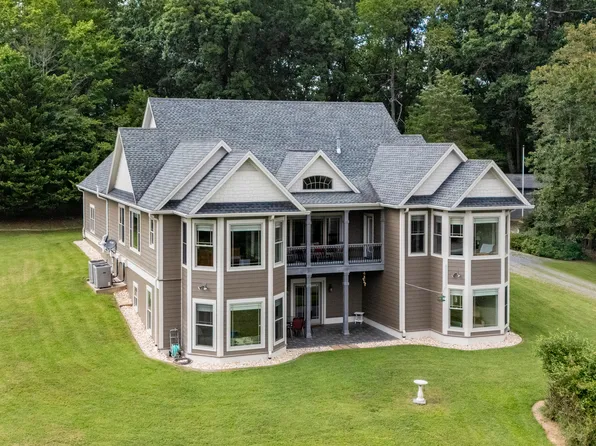 251 Alpine Dr, Lexington, VA 24450