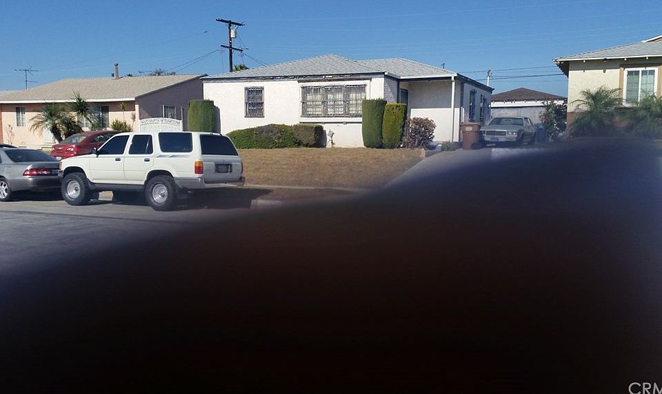 1st image of 1713 W 111th St