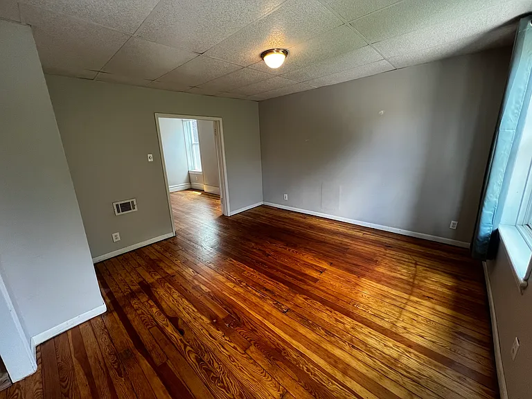 3308 Illinois Ave — Photo 19