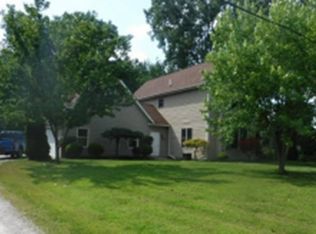 20596 Middlebelt Rd, Romulus, MI 48174