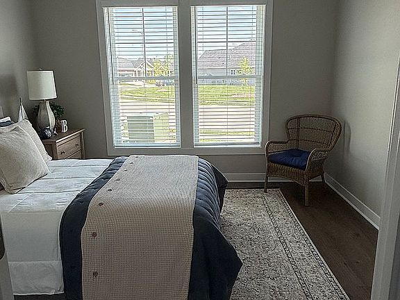 5th image of 2409 Watson Circle