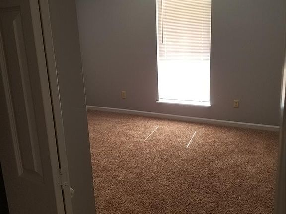 2nd image of 1436 Georgia Ave SE
