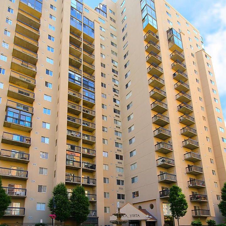 1st image of 1211 S Eads St APT 1404