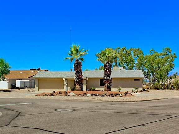4th image of 3739 Bluegrass Dr