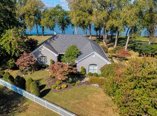 4 Clements Point, Henderson, KY 42420