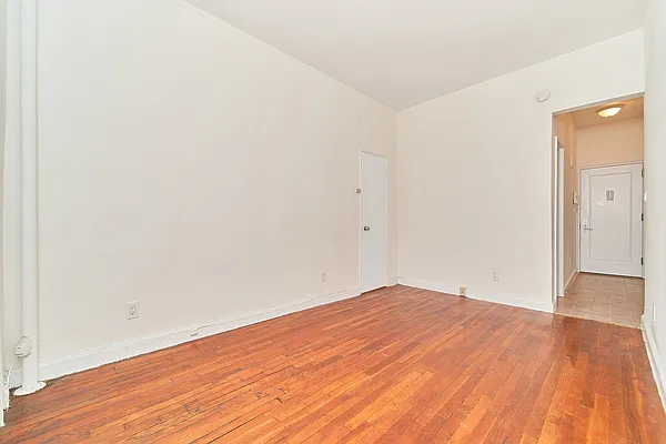 Rented by Living New York | media 4