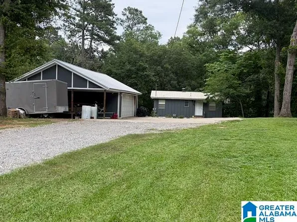 163 Glaze Creek Rd, Bessemer, AL 35023