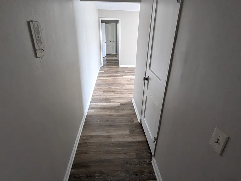 29 Bennington Dr #G — Photo 3