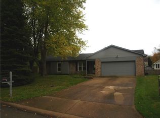 11823 Golf Course Dr, Indianapolis, IN 46236