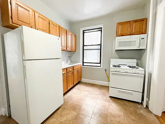 Rented by Pristine Property Solutions LLC | media 7