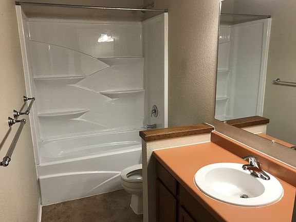 5th image of 3295 Granger Ave E APT 31