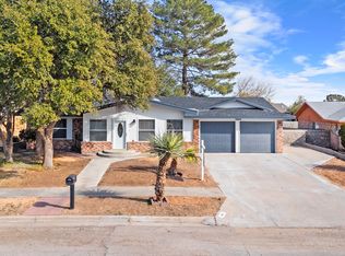 2604 Ed Furgol Ct, El Paso, TX 79936