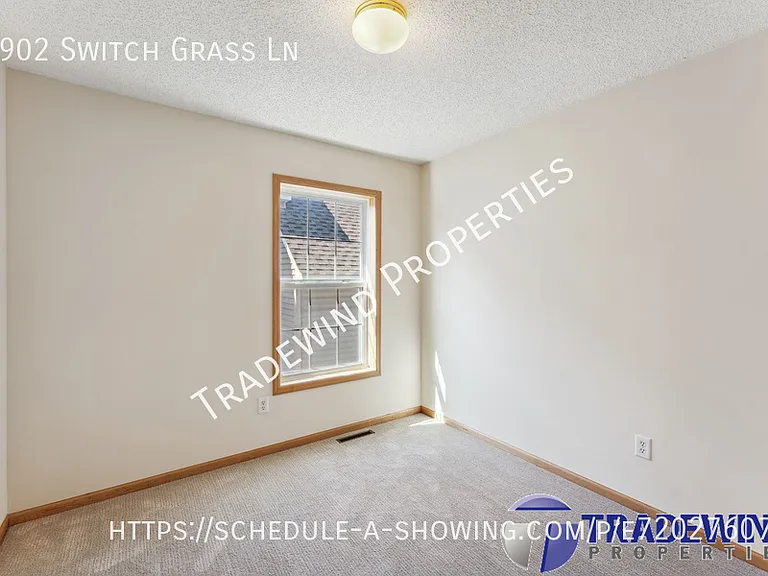 9902 Switch Grass Ln — Photo 19