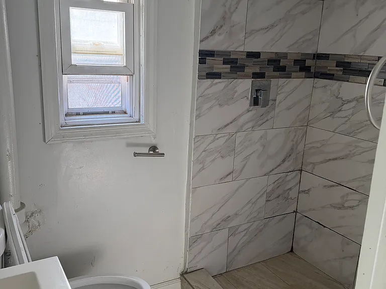 36 Elliott St #3 — Photo 4