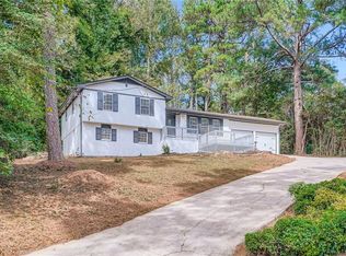 644 Navarre Dr, Stone Mountain, GA 30087