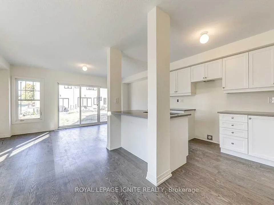 46 King George Way