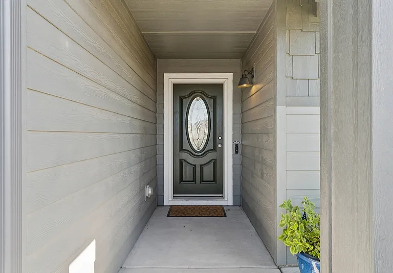 8316 E Conant St — Photo 5
