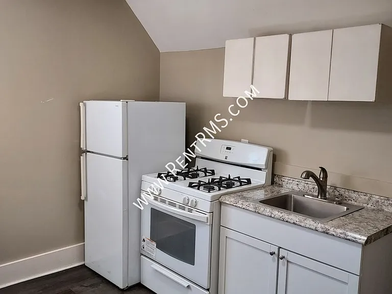 2600 SW Clay St #2 — Photo 8