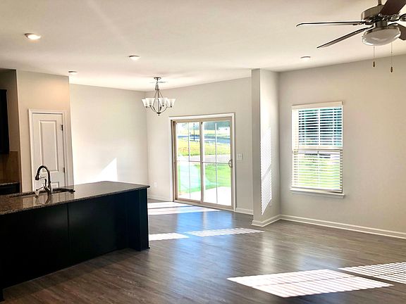4th image of 145 Beacon Dr #1007E