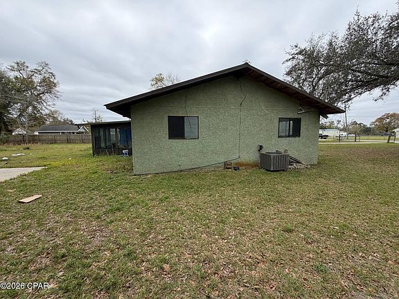 2nd image of 6718 Wendy Rd