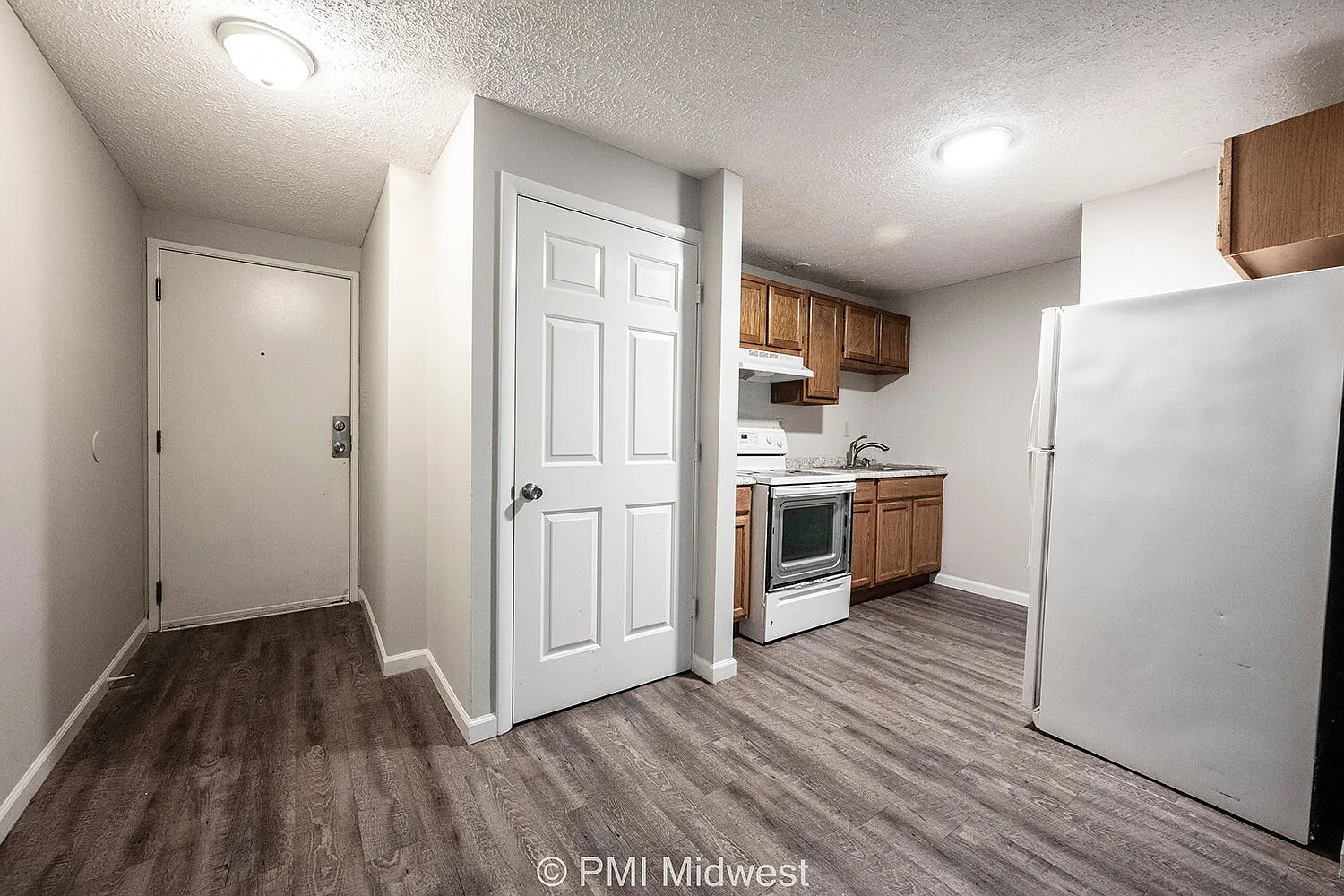 3736 N Meridian St — Photo 4
