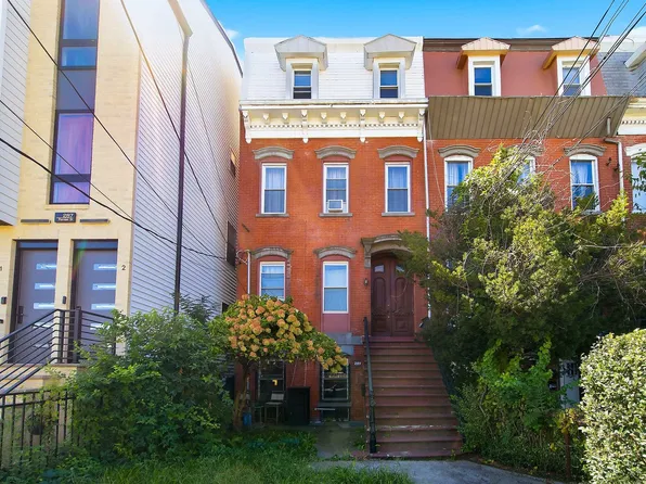 289 Forrest St #3, Jersey City, NJ 07304