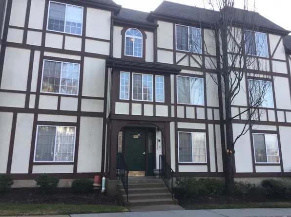 81 Village Dr #681, Morristown, NJ 07960