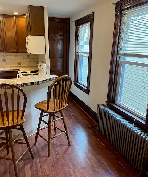 213 Cattell St #2 — Photo 3