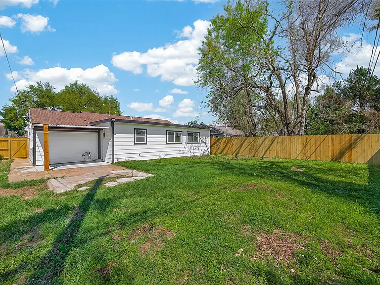 3209 McCrarey Dr — Photo 37