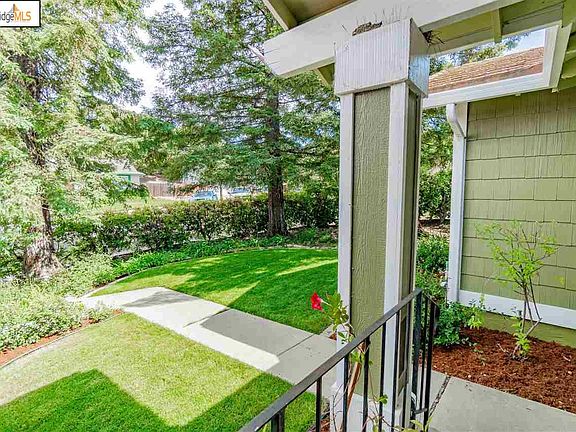 5th image of 3808 Dove Ct