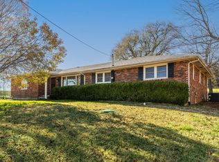 4245 S Windermere Ave, Springfield, MO 65804