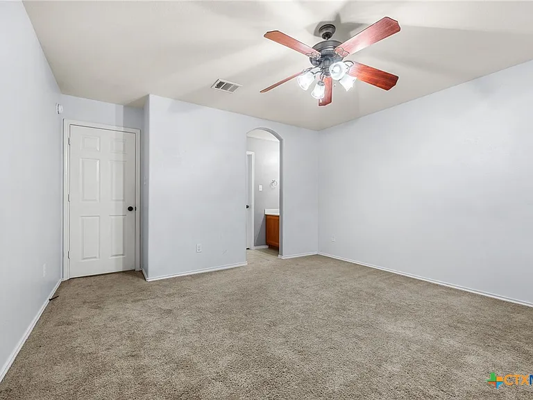 5101 Birmingham Cir — Photo 26