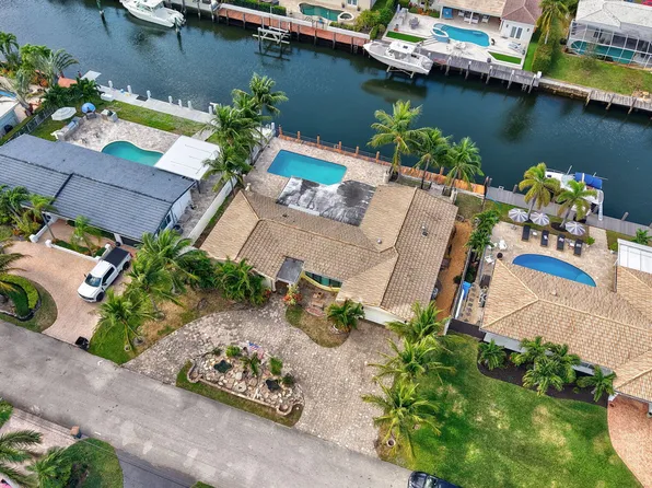 4011 NE 23rd Terrace, Lighthouse Point, FL 33064