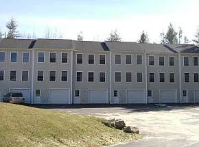 2 bed, 1.5 bath, 1200 sqft, $2,400 — Photo 1