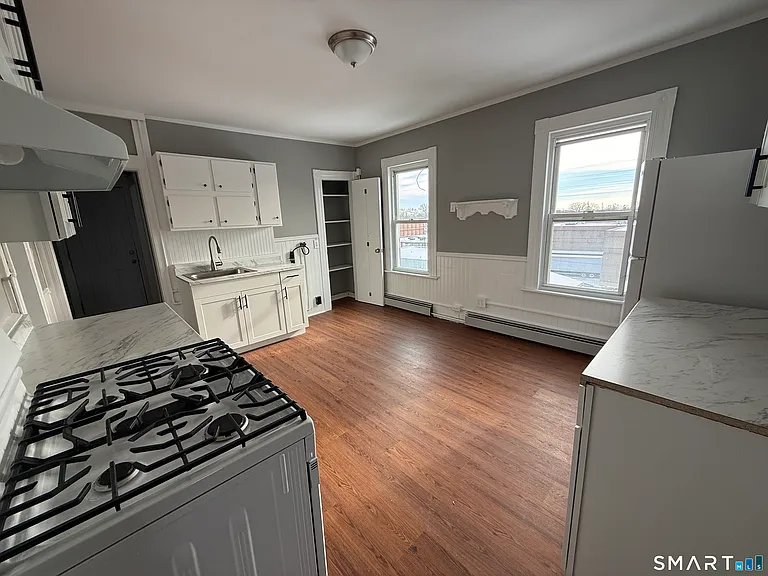 130 West Ave #3 — Photo 13