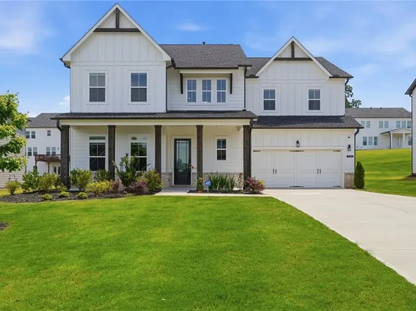 5220 Branch View Dr, Cumming, GA 30028