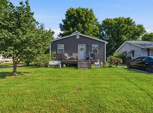 126 Moschel St, East Peoria, IL 61611