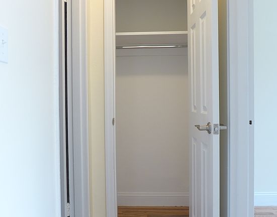 5th image of 465 E 7th St APT 2M