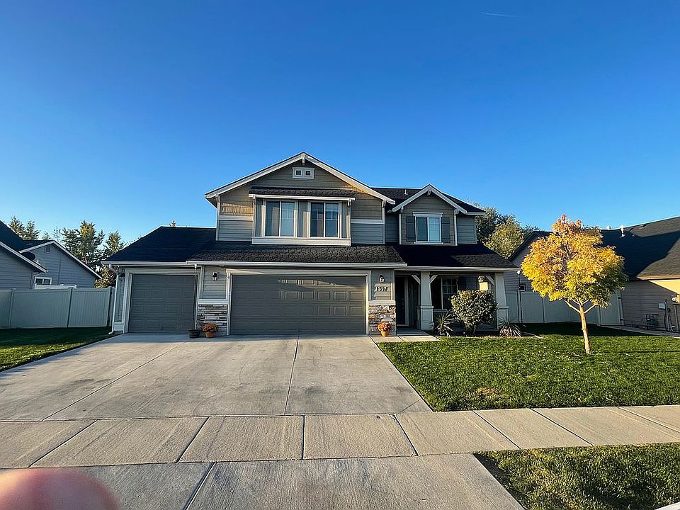 1st image of 1147 W Darrah Dr