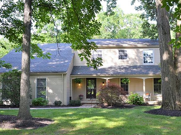 2nd image of 7322 Arborwood Dr