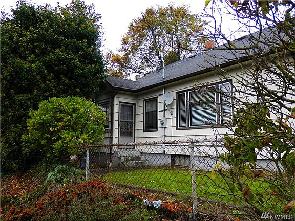 5th image of 1101 N Montgomery Ave