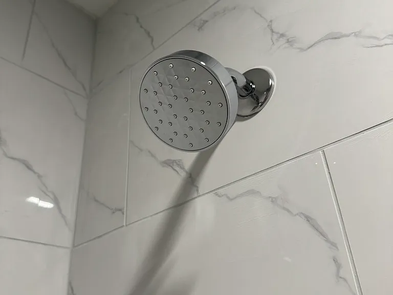 high-end shower rite-temp pressure-balancing valve with 5.0 GPM