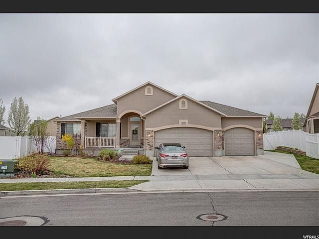 1st image of 4487 W Sacajewa St