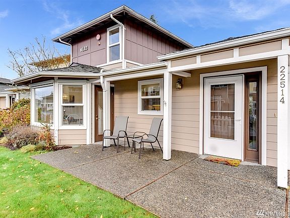 3rd image of 22514 SE 37th Ter #1401