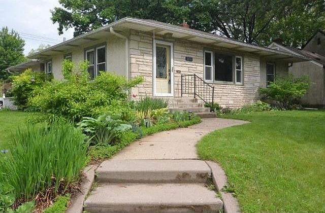 1st image of 3155 Lincoln St NE