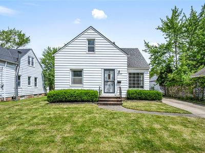 15507 Raymond St, Maple Heights, OH, 44137